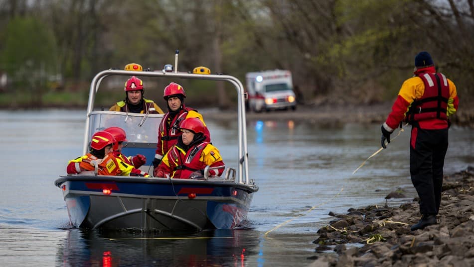Child Critical After Ottawa River Rescue