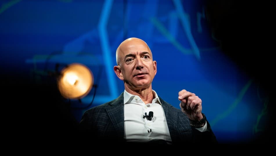 Jeff Bezos on AI, Taxation, and Economic Growth